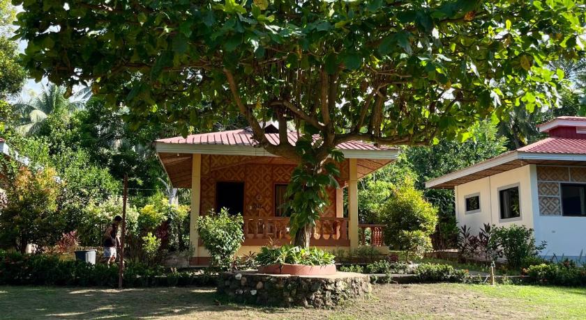 Paco's Garden Home Stay